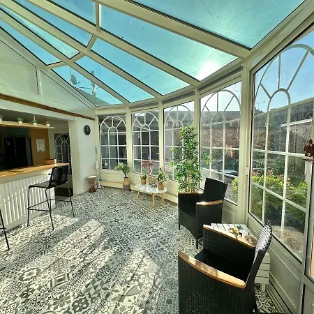 Holiday home Champagne Therapie Demeure De Charme Avec Piscine Chauffee Saint-Martin-d'Ablois